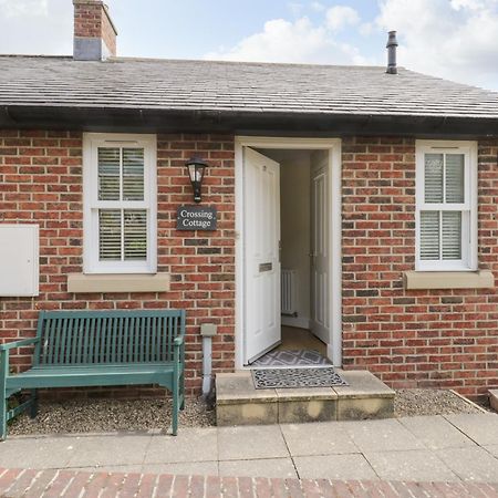 Crossing Cottage Whitby Exterior photo